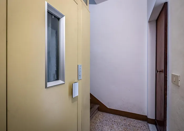 Yd Bright 2 Bedrooms, Equipped Kitchen Apartamento