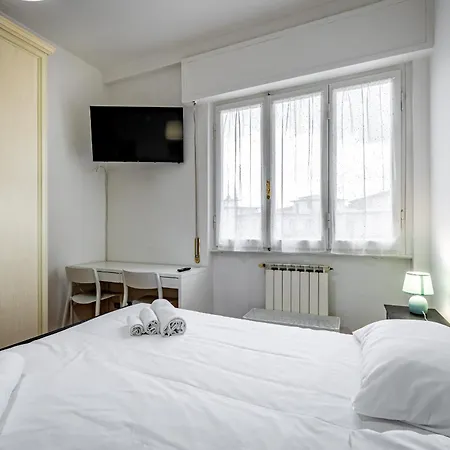 Yd Bright 2 Bedrooms, Equipped Kitchen * Florencja