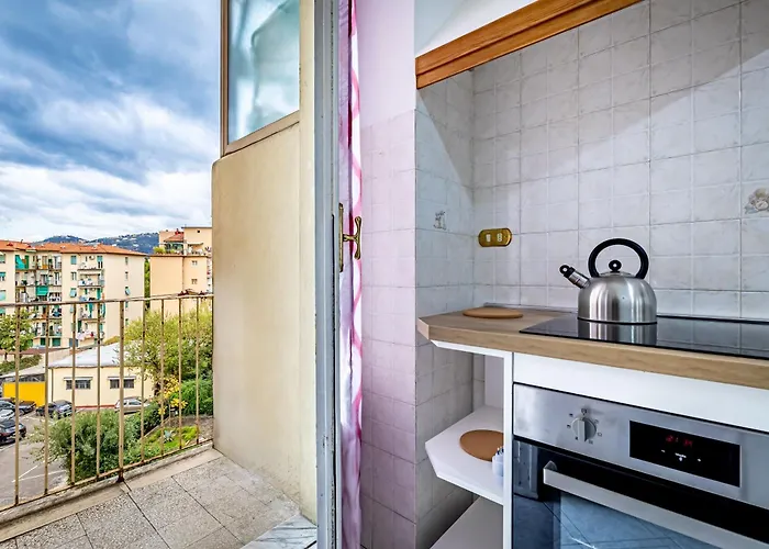 Yd Bright 2 Bedrooms, Equipped Kitchen Διαμέρισμα Φλωρεντία