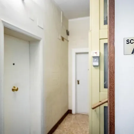 Yd Bright 2 Bedrooms, Equipped Kitchen Apartment Florence